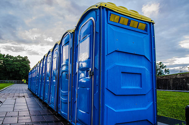 Best Porta potty delivery and setup  in Emporia, VA
